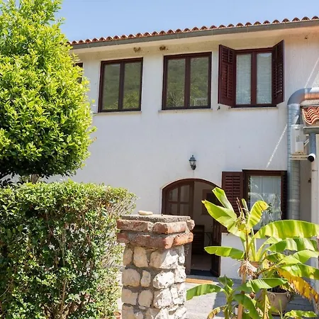 Apartment With Gorgeous View For 4 Persons, 33-5 *