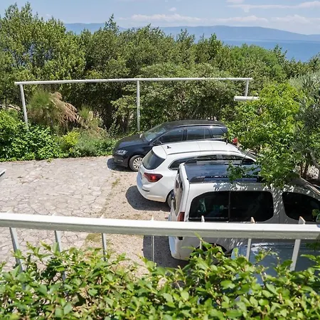 With Gorgeous View For 4 Persons, 33-5 Ravni