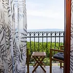 شقة With Gorgeous View For 4 Persons, 33-5 *