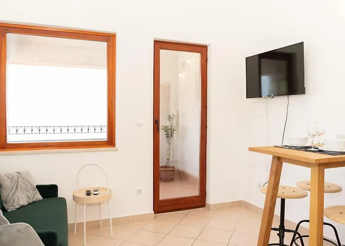 With Gorgeous View For 4 Persons, 33-5 Apartman